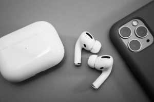 There's a new AirPods Pro firmware update that's probably important