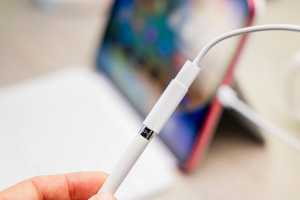 The strange limitations of the USB-C to Apple Pencil Adapter