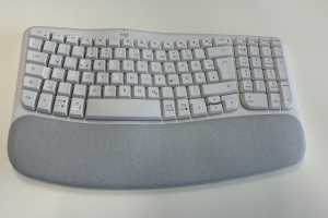 Logitech Wave Keys review