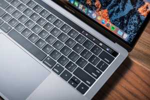 Can you use an old Mac laptop without a battery?