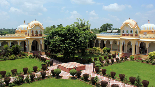 Amar Mahal Hotel Orchha